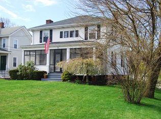 113 Centre St, Rumford, RI 02916