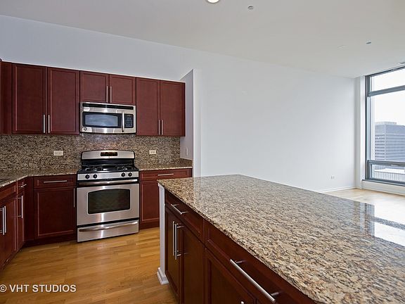 3rd image of 65 E Monroe St Unit 4208