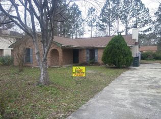 1044 Bacon Rd, Hinesville, GA 31313