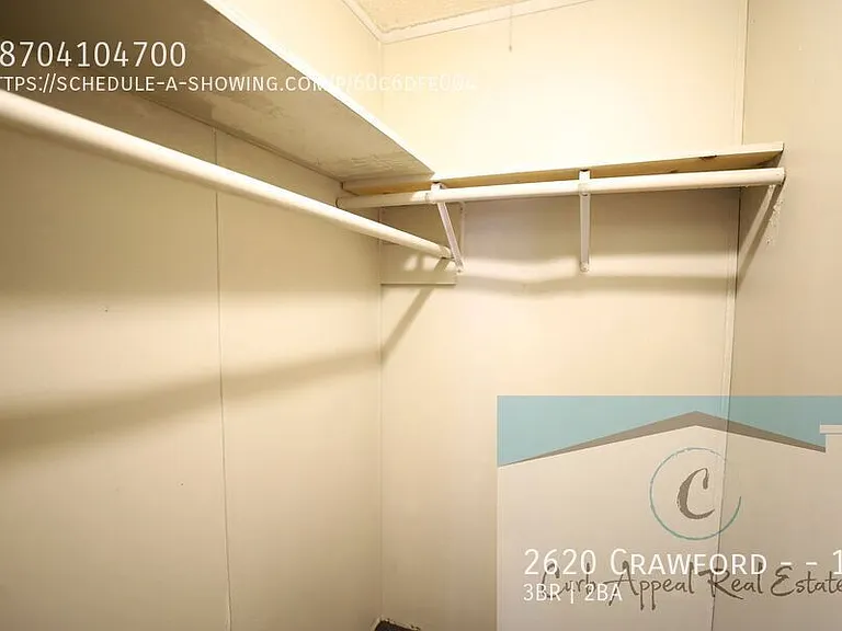 2620 Crawford St #19 — Photo 8