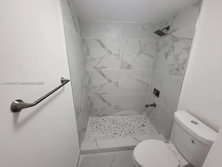 8670 SW 212th St #306 — Photo 11