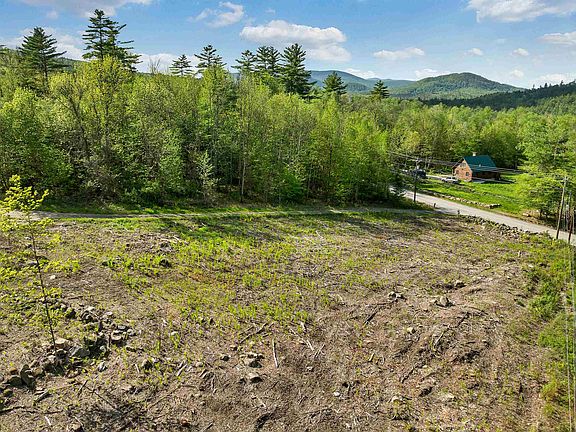 4th image of 73 Ellsworth Hill Road