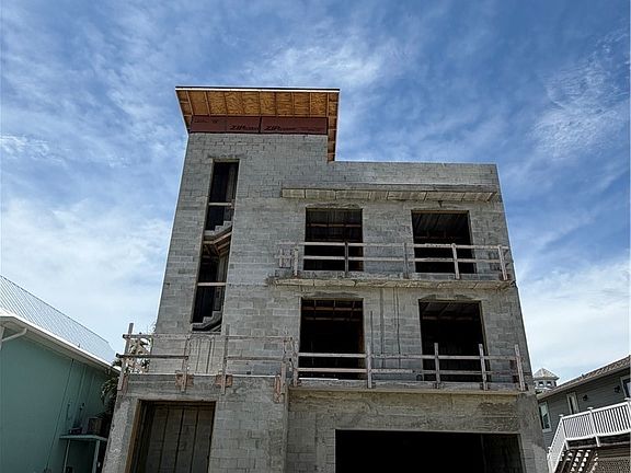 4th image of 6014 Cypress Ln