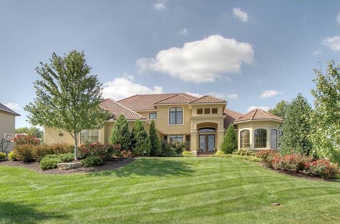 Timberstone 1.5 story
