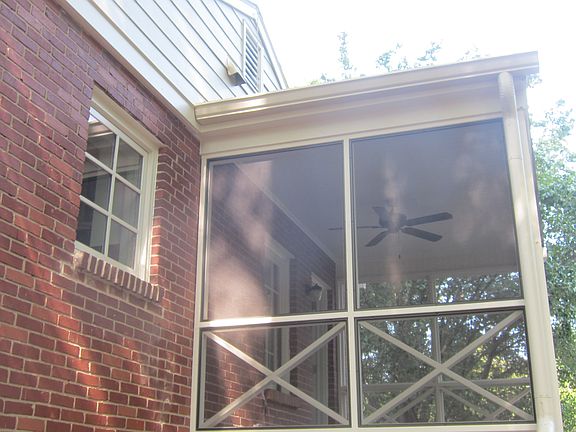 5th image of 2012 E Roxboro Rd NE