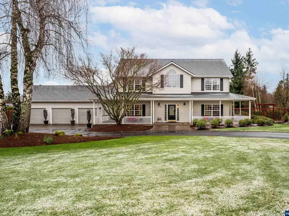 219 SE Dove Dr, Sublimity, OR 97385