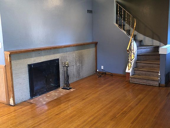 2nd image of 618 4th Ave N