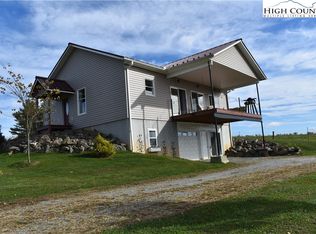 27 Crest Ridge Ln, Ennice, NC 28623