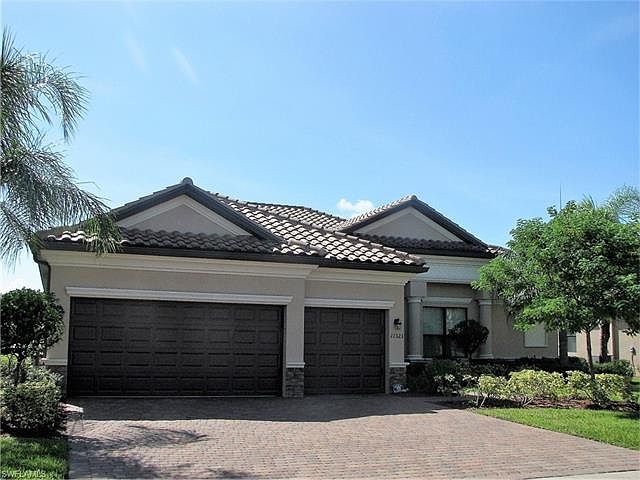 1st image of 11323 Bluff Oak Ln