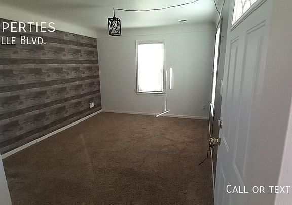 4th image of 17805 Roseville Blvd