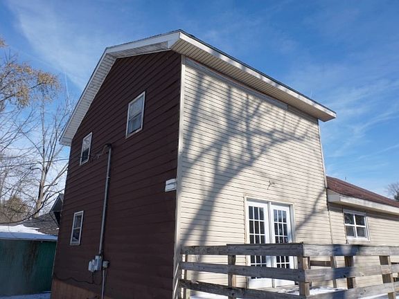 2nd image of 423 S Gibson St