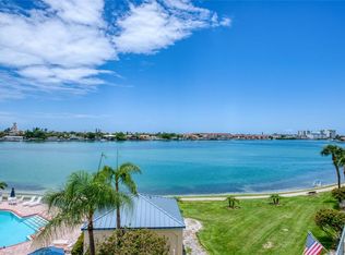 7974 Sailboat Key Blvd S APT 301, South Pasadena, FL 33707