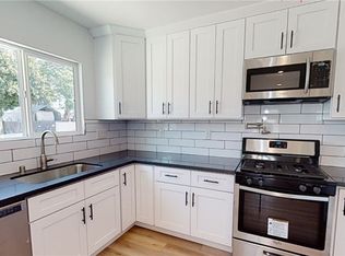 7421 Nestle Ave, Reseda, CA 91335