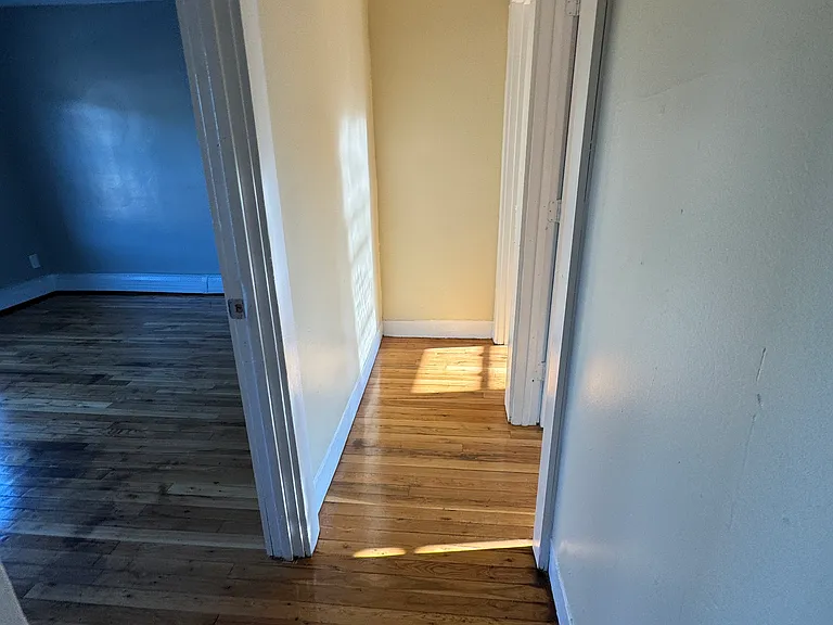 21 Prince Ave #3 — Photo 21