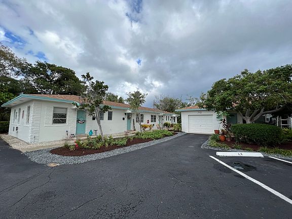 2nd image of 710 S Federal Hwy APT 4