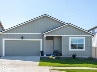 11926 N Greene St, Mead, WA 99021