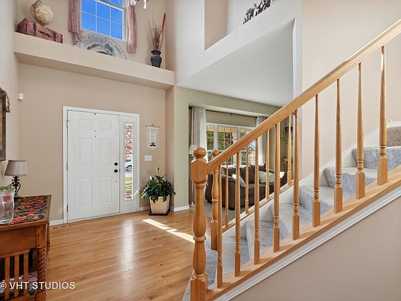4th image of 25148 Constitution Ct