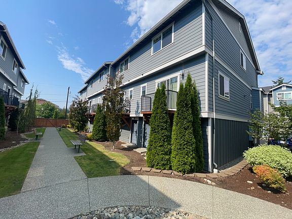 4th image of 14919 41st Ave SE Unit F2