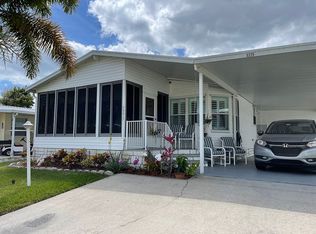 5375 Bannock St #N19, Micco, FL 32976