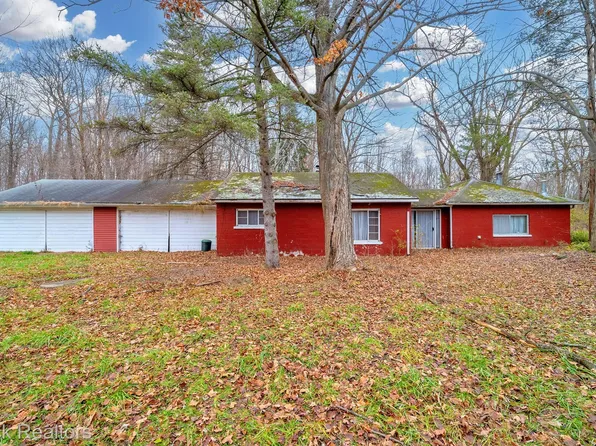 26444 Power Rd, Farmington Hills, MI 48334