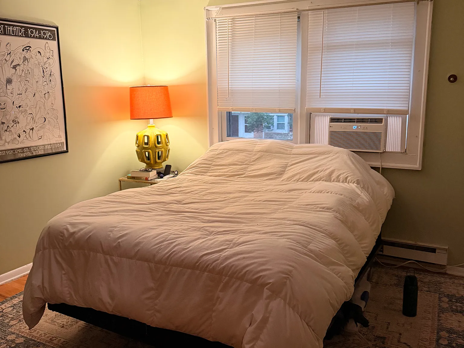 2 bed, 1.5 bath, 850 sqft, $2,100 — Photo 2