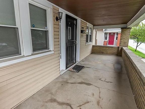 3rd image of 1020 N Colorado Ave