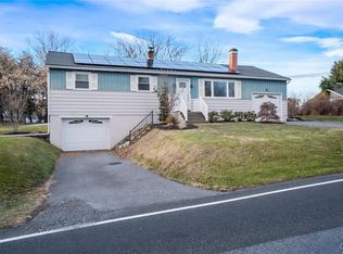 481 Jacobsburg Rd, Nazareth, PA 18064