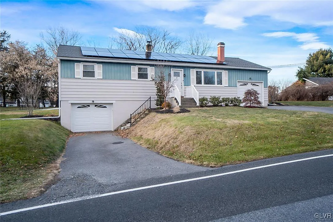 481 Jacobsburg Rd photo 1