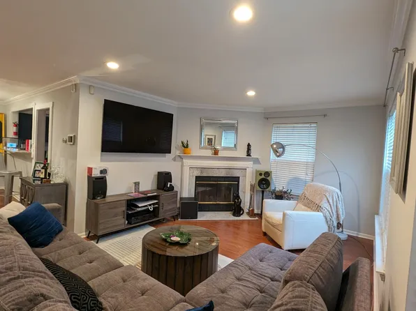 1 Krueger Ct, Newark, NJ 07103