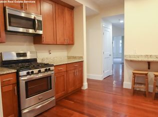105 Murdock St #2, Brighton, MA 02135