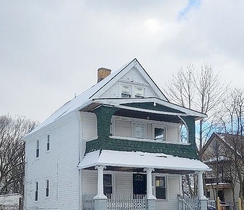 2nd image of 3053 E 128th St