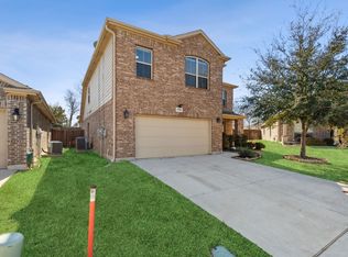 1704 Kachina Lodge Rd, Fort Worth, TX 76131