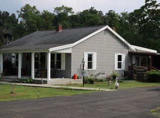 12575 Chesterville Rd, Moores Hill, IN 47032