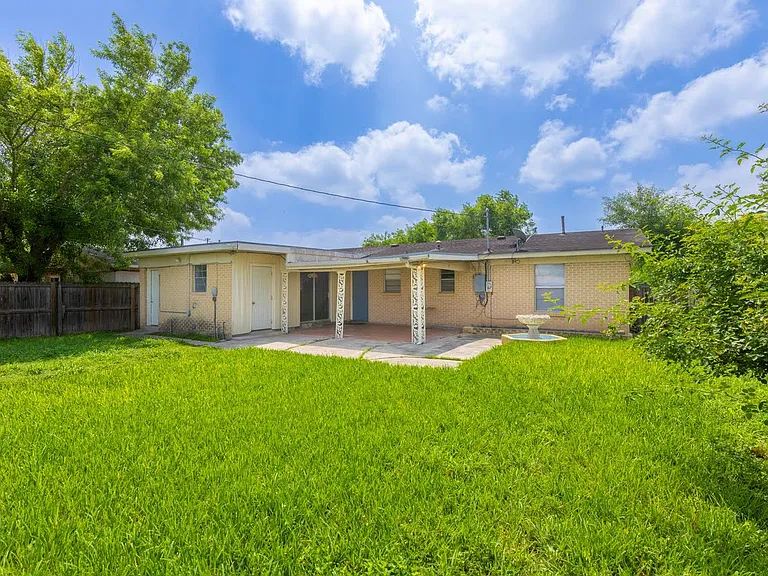 801 Citrus Terrace Dr — Photo 12