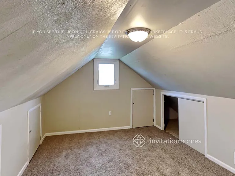1816 N 38th Ave — Photo 17