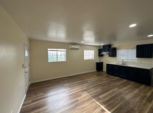 1717 W 64th St, Los Angeles, CA 90047