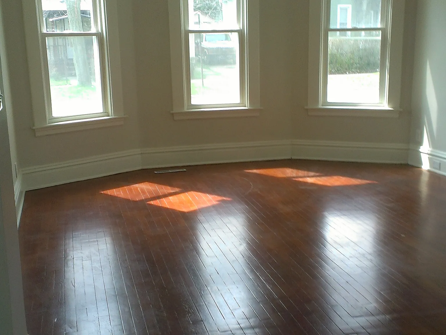 625 Jackson — Photo 3