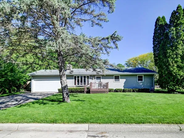 1610 Woodsend Court, Sun Prairie, WI 53590