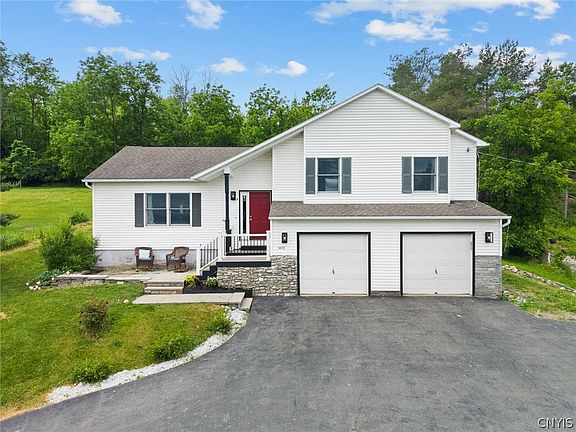 3rd image of 4615 Broad Rd