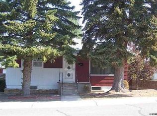 1329 Liberty Dr, Rock Springs, WY 82901