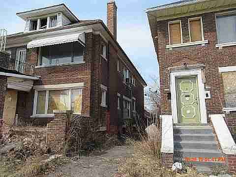 2232 Hazelwood