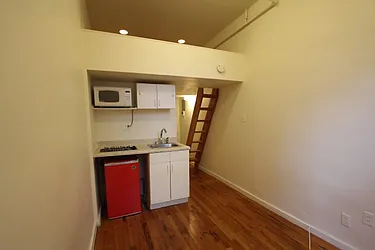 Rented by Natural Habitat Realty