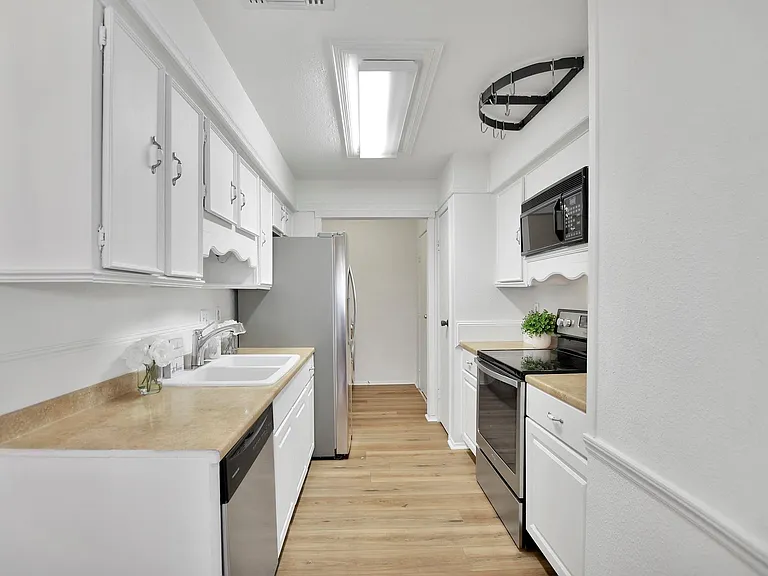 7619 Lemma Dr — Photo 11
