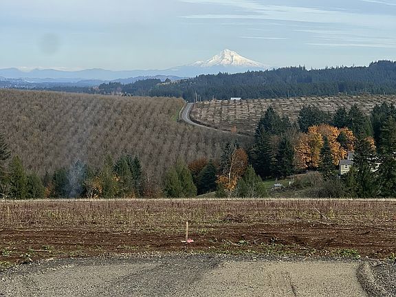 2nd image of 23129 SW Jaquith Rd