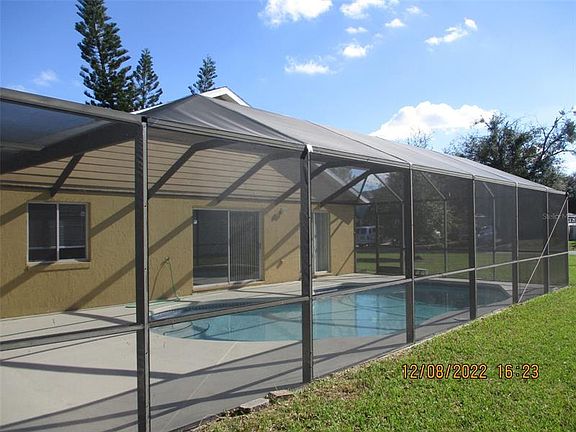 5th image of 185 Seabreeze Cir