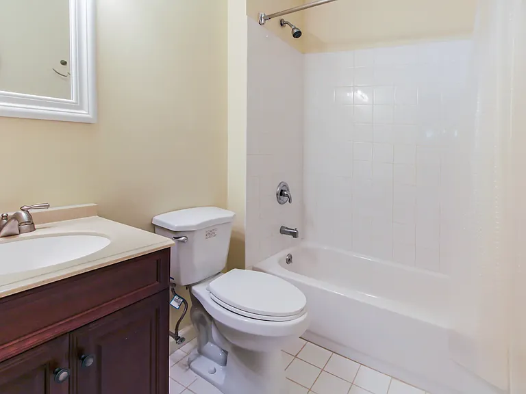 Country Manor - Pomfret — Photo 21