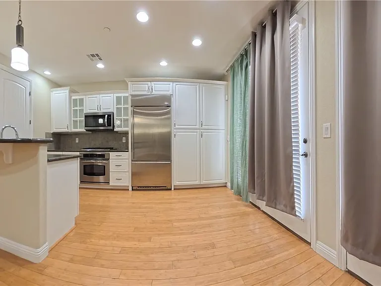 1274 Calcione Dr — Photo 14