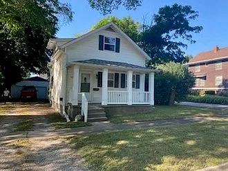801 E Olive St photo 1
