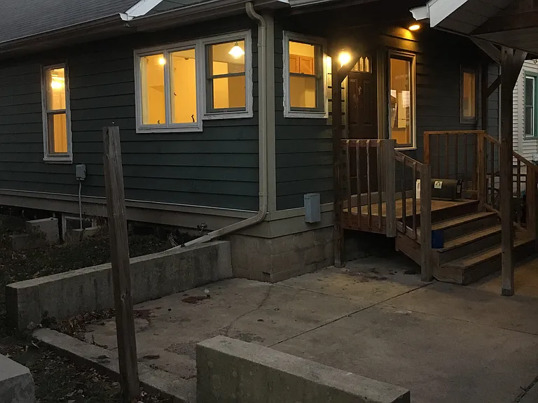 2835 Hoard St #1 — Photo 16
