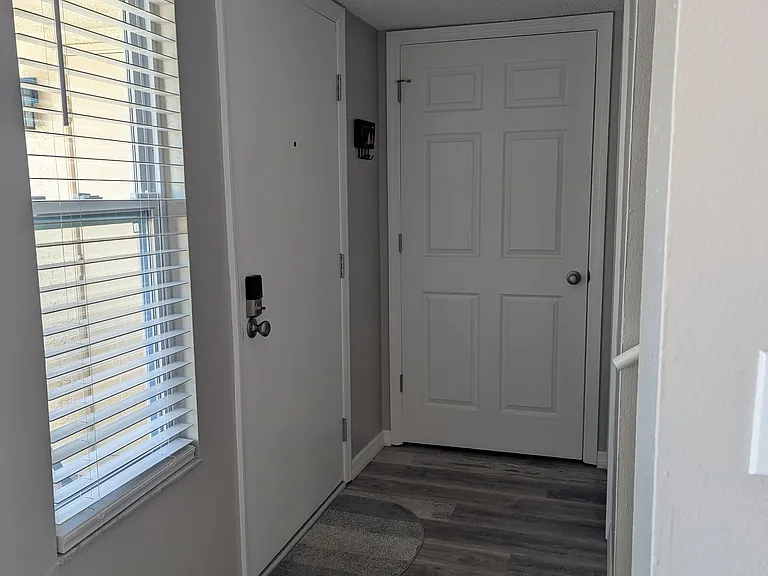 9209 Seminole Blvd #200 — Photo 4